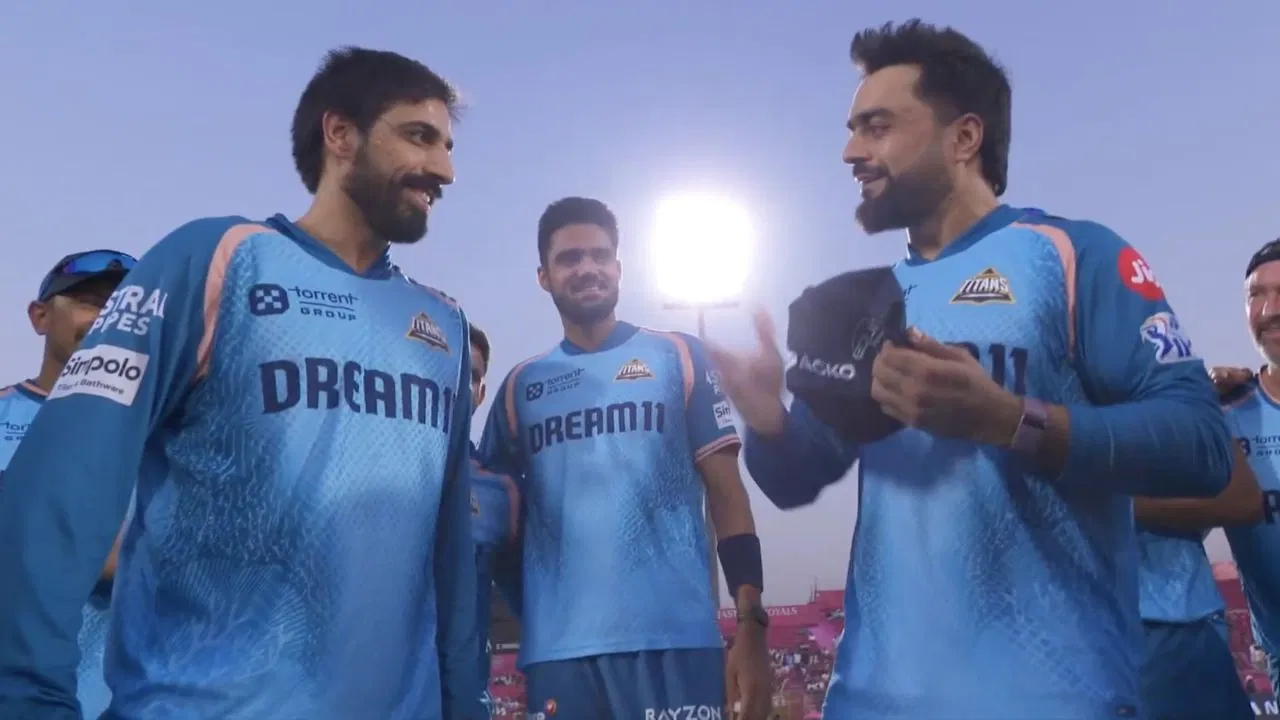Karim Janat Makes IPL Debut
